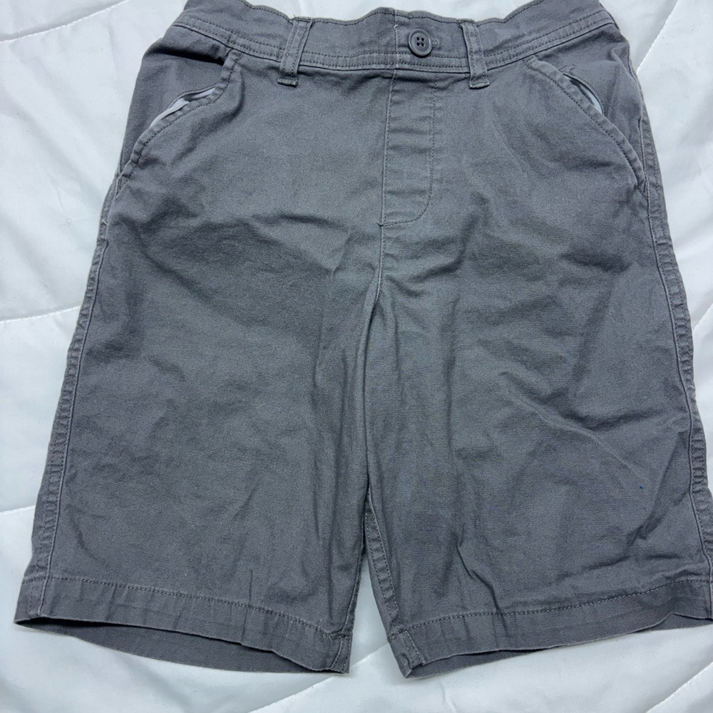 Boy Gray Casual Shorts size 10- 365 Kids